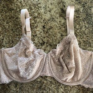 Wacoal Vivid Encounter Lace Trim Bra